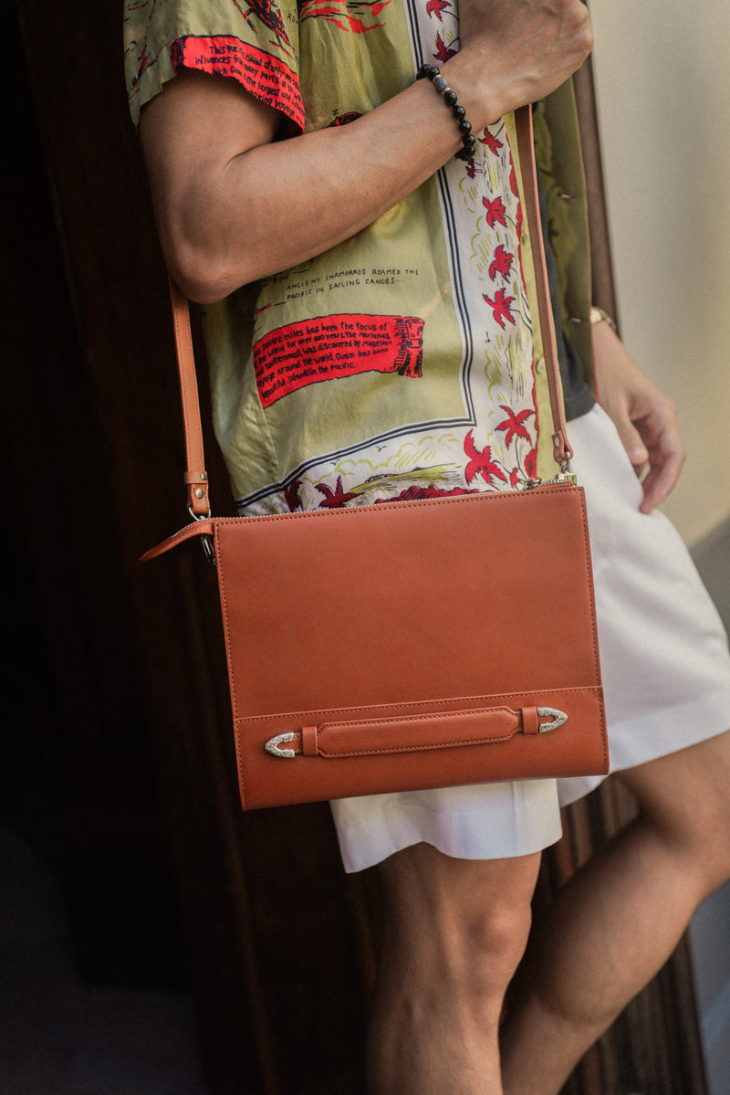 Aperol Clutch - Tan